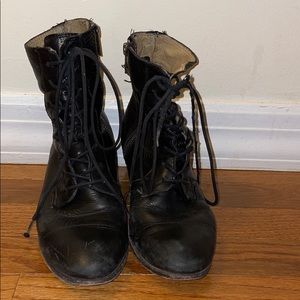 Frye Women’s Lace-Up Boots Black size 6.5